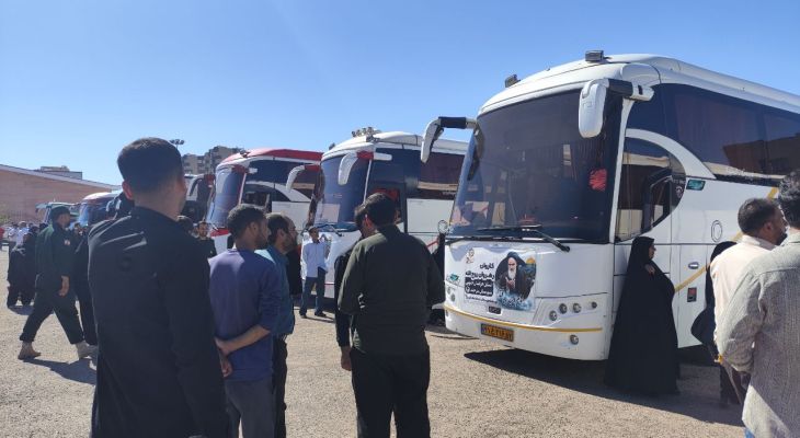 ۲۲۰۰ زائر خراسان‌جنوبی عازم مرقد امام خمینی(ره) شدند